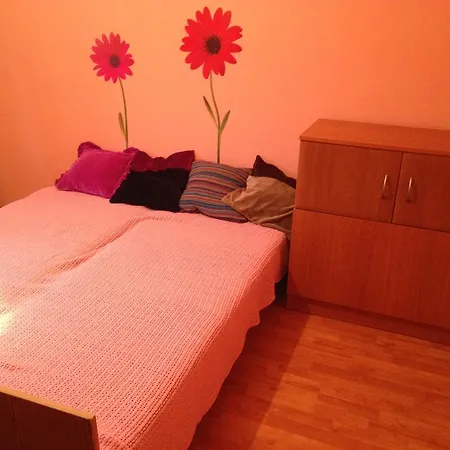 بيت ضيافة Apartalatt Vendeghaz