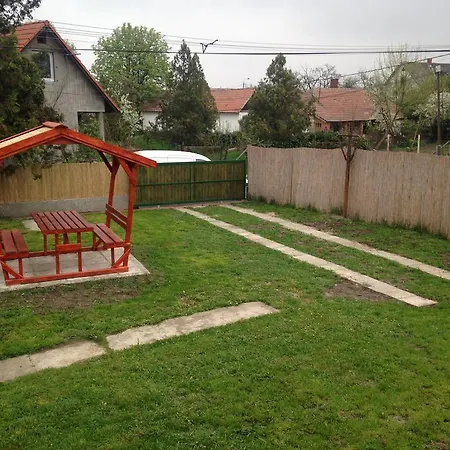 Apartalatt Vendeghaz Poroszló